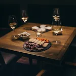 Rezidence U Kamenneho Mostu Apartman Písek